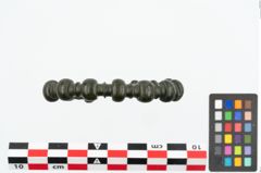 Foto von Bronzeknotenarmreif (NHMW-PRAE-026193)